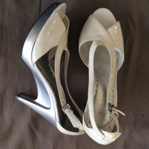 Size 6.5 BCBGirls White & Silver Patent heels